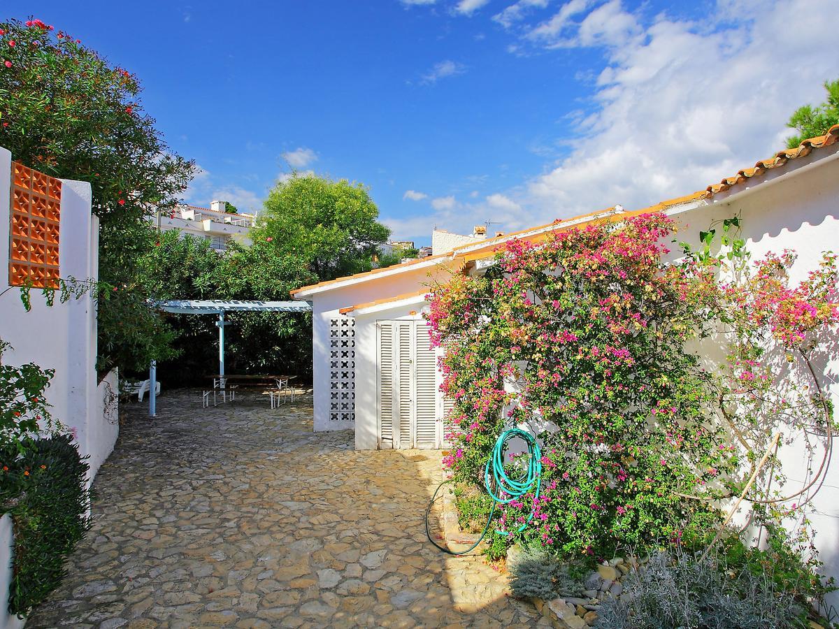 Holiday Home Villa Cassiopee By Interhome Llanca Ruang foto
