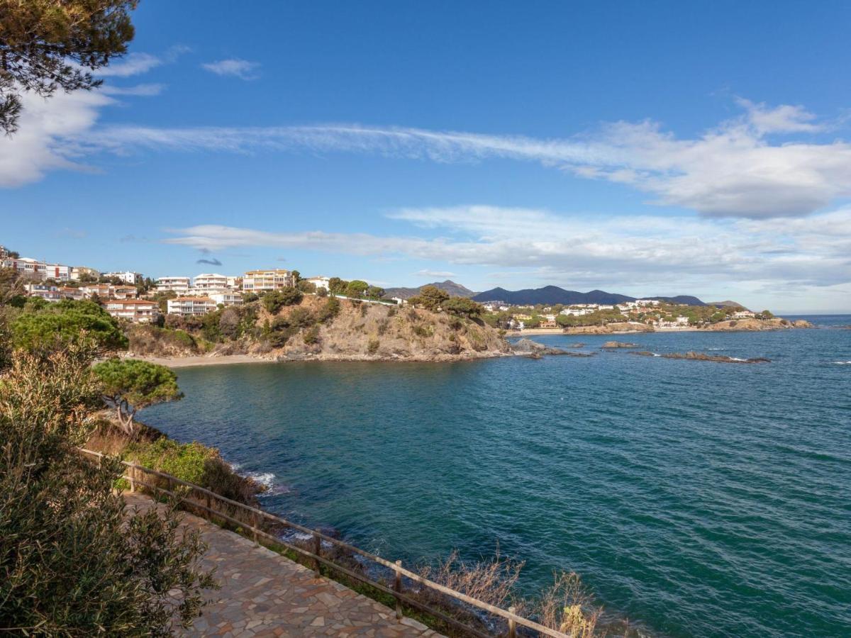 Holiday Home Villa Cassiopee By Interhome Llanca Bagian luar foto