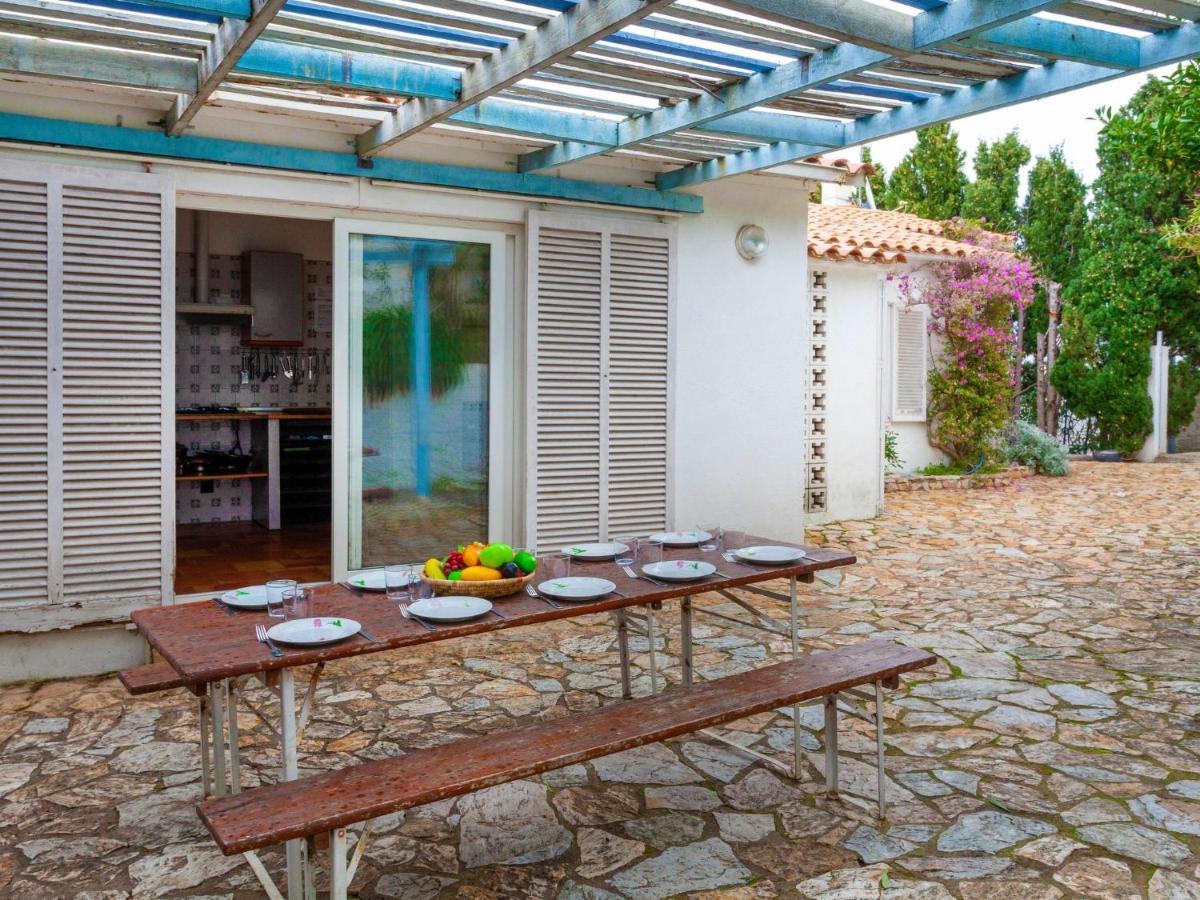 Holiday Home Villa Cassiopee By Interhome Llanca Bagian luar foto